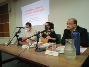 A história local e regional na sala de aula do ensino  - CEPED